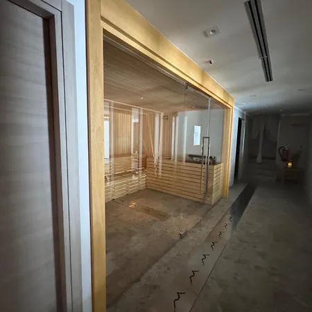 Grande Maison Du Coeur Spa,gym E Aree Relax * 尚波吕克