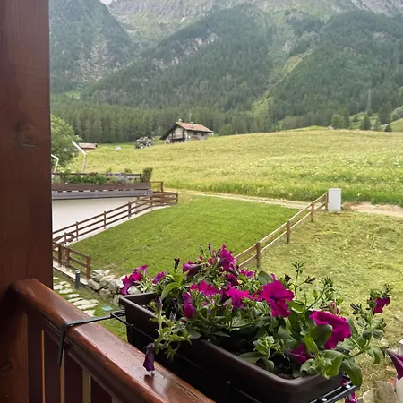 Grande Maison Du Coeur Spa,gym E Aree Relax Lägenhet Champoluc