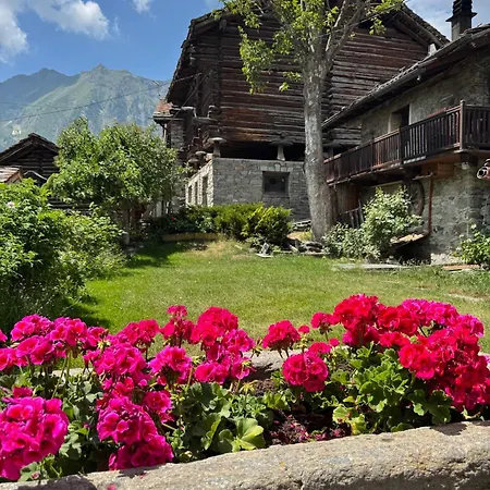 Grande Maison Du Coeur Spa,gym E Aree Relax 公寓 *