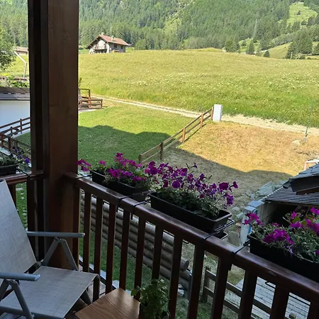 Grande Maison Du Coeur Spa,gym E Aree Relax Champoluc