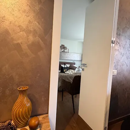 Daire Grande Maison Du Coeur Spa,gym E Aree Relax