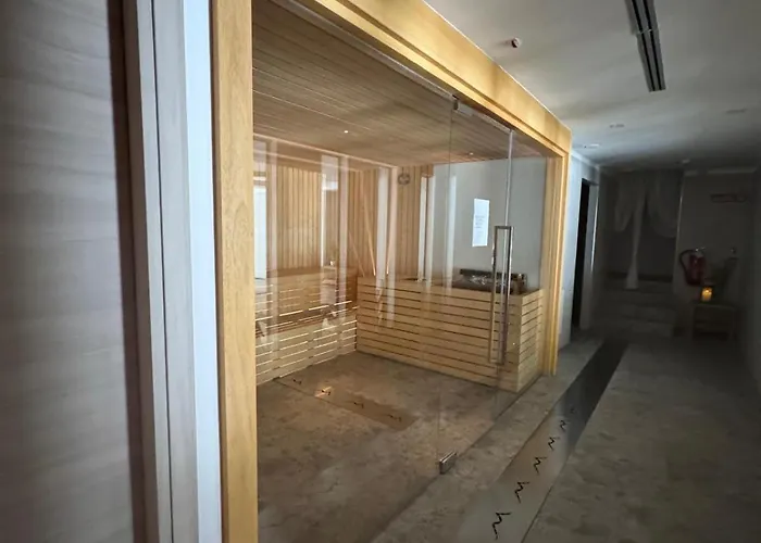 Grande Maison Du Coeur Spa,gym E Aree Relax * 尚波吕克